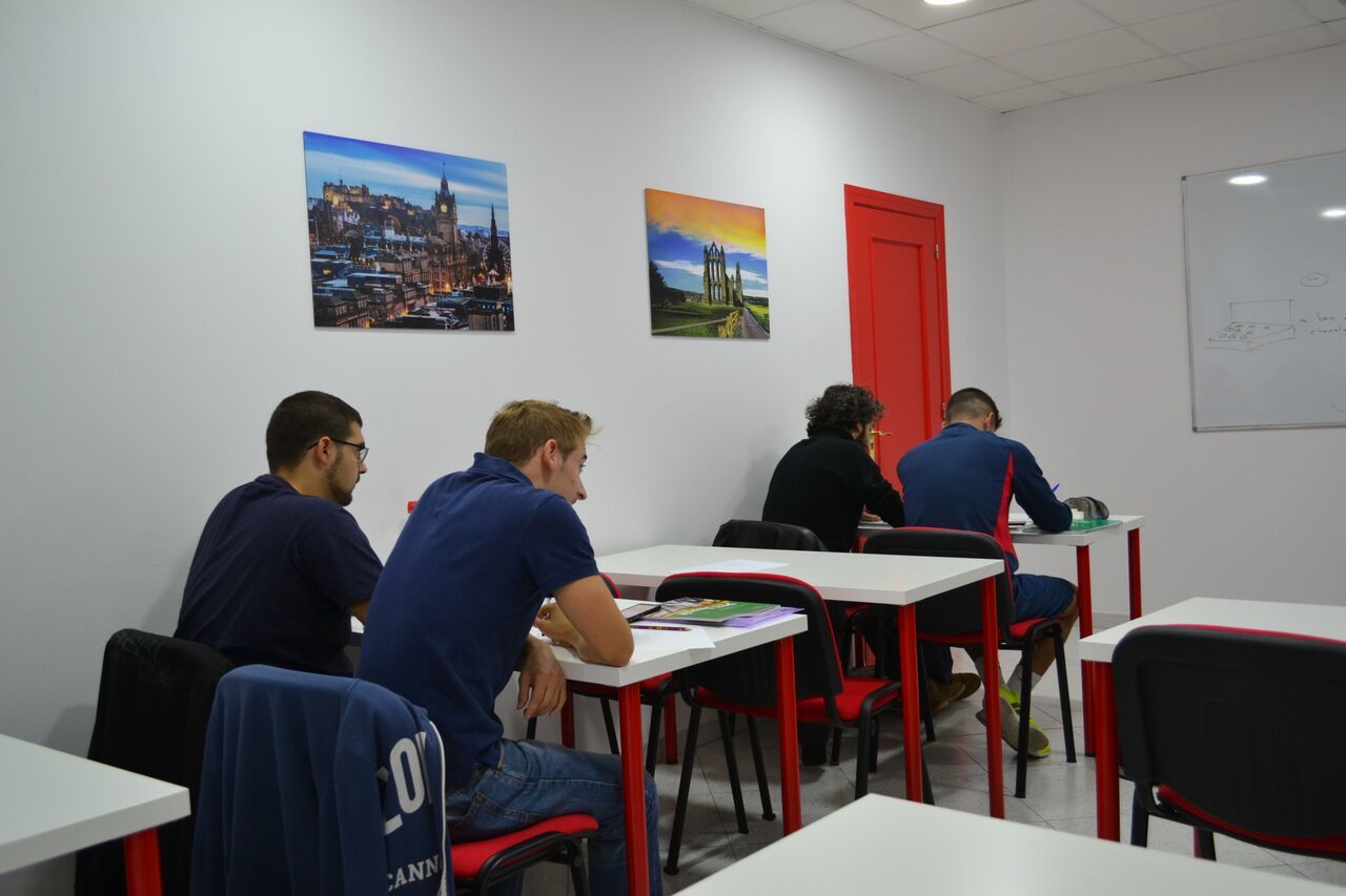 Imagen destacada de la noticia ¿Cómo elegir el mejor curso intensivo de inglés este verano?