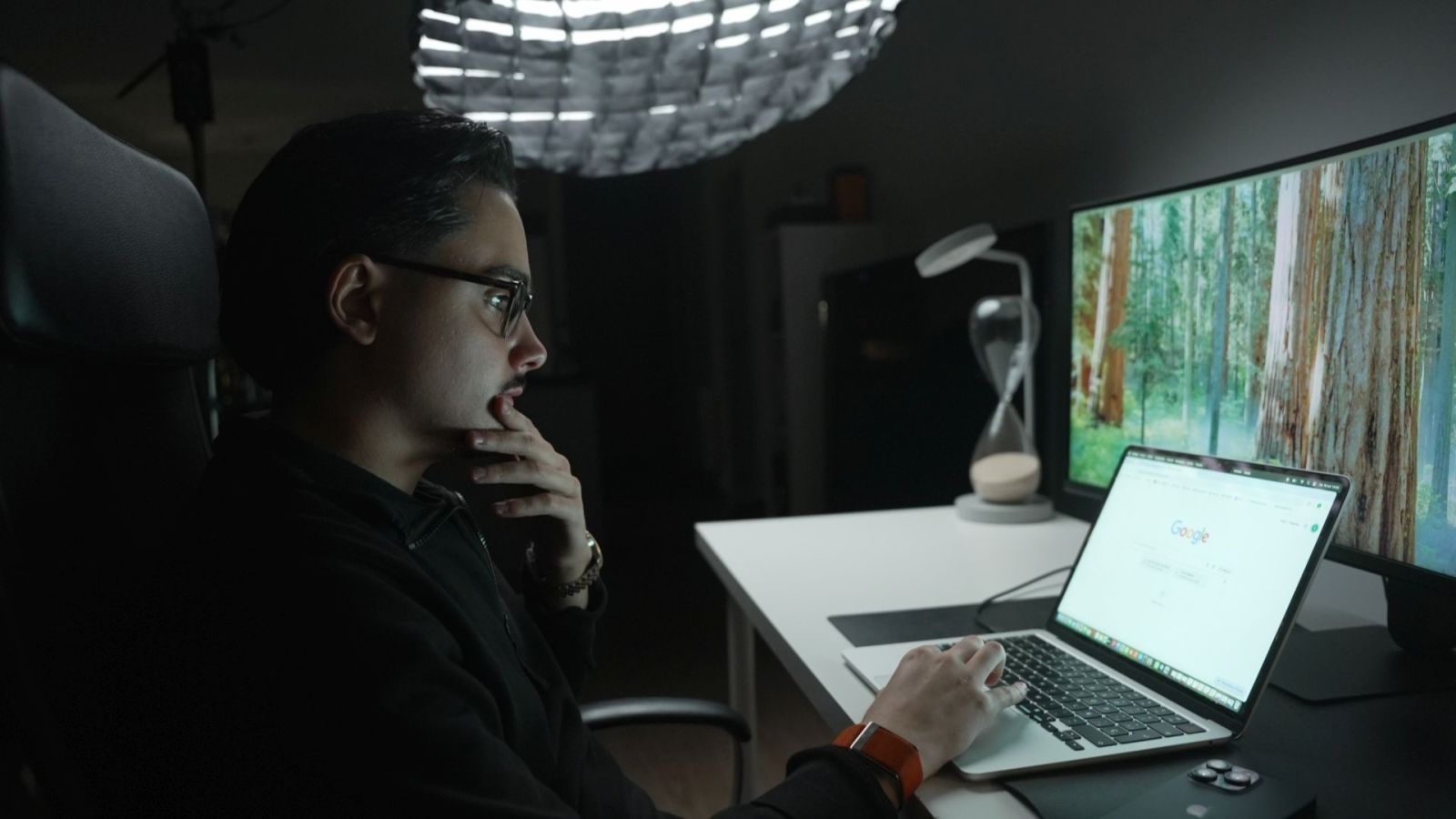 Foto destacada de la noticia 'Iker Mengíbar opiniones y su trayectoria en el marketing digital'